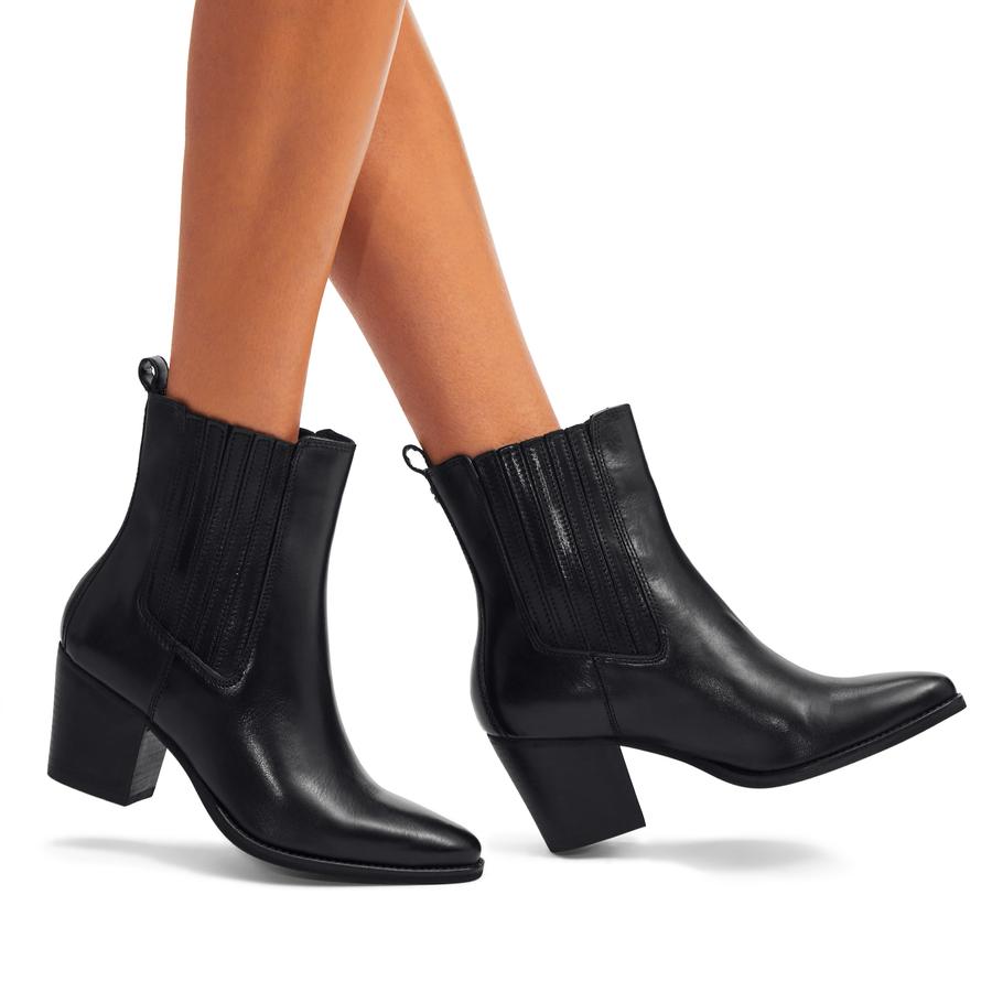Carvela sheriff boots store