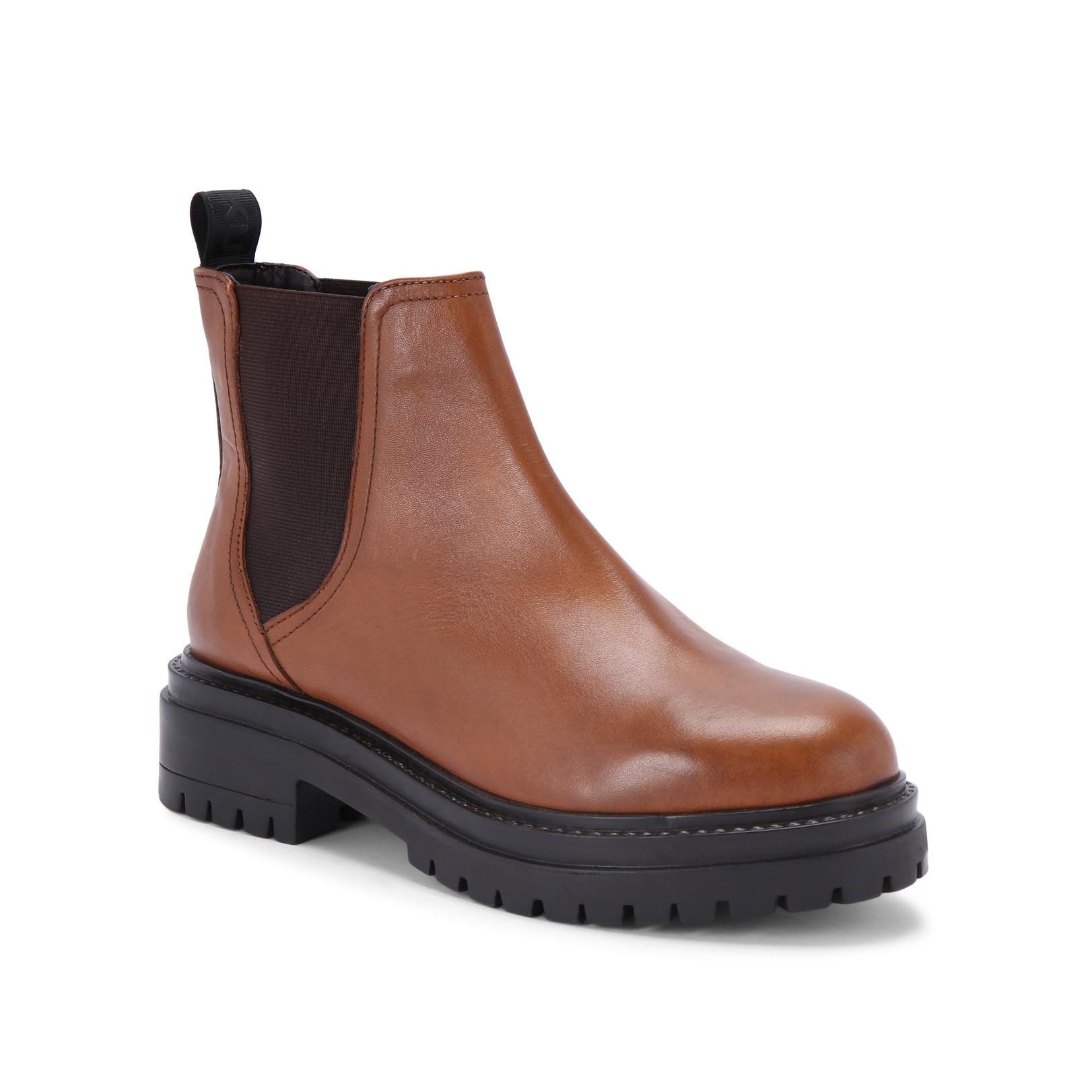 Carvela sales tash boots