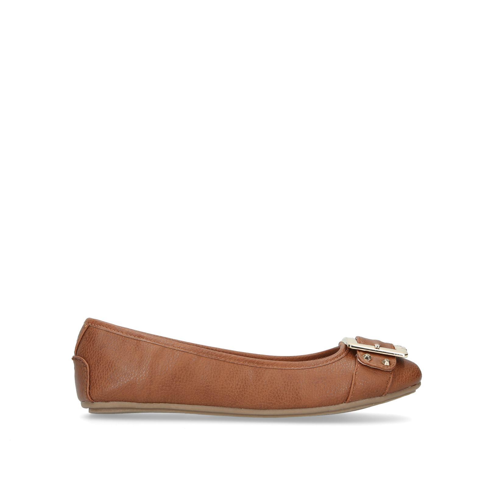 LANDED 2 CARVELA Flats