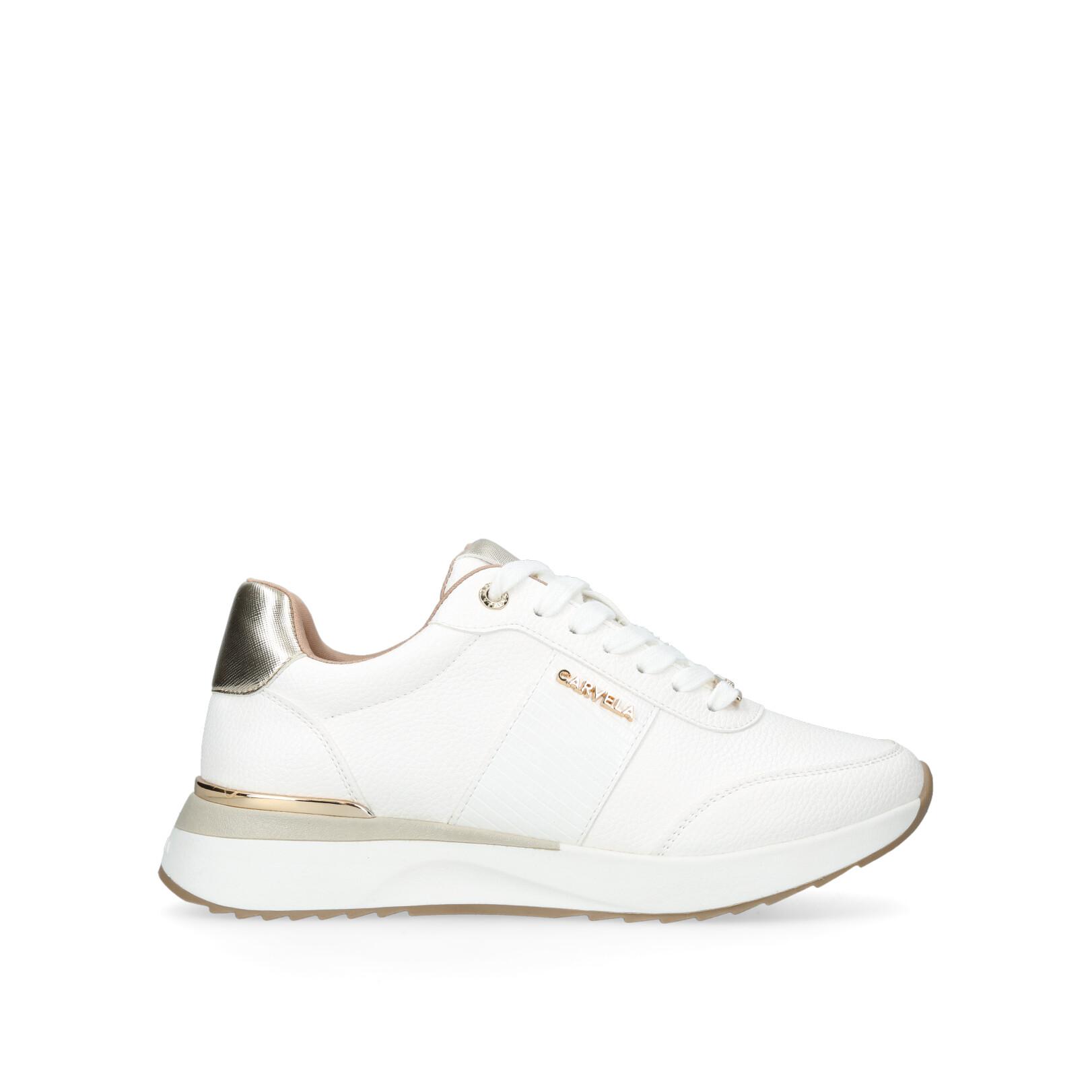 Carvela larson trainers deals