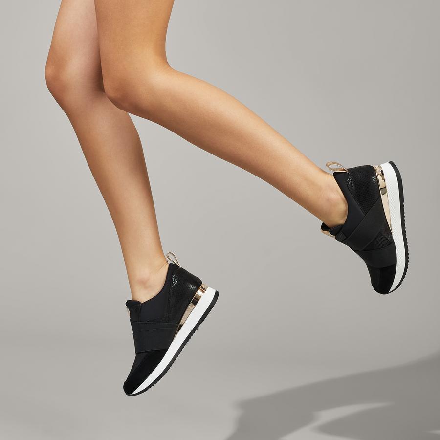 JUST CARVELA Sneakers