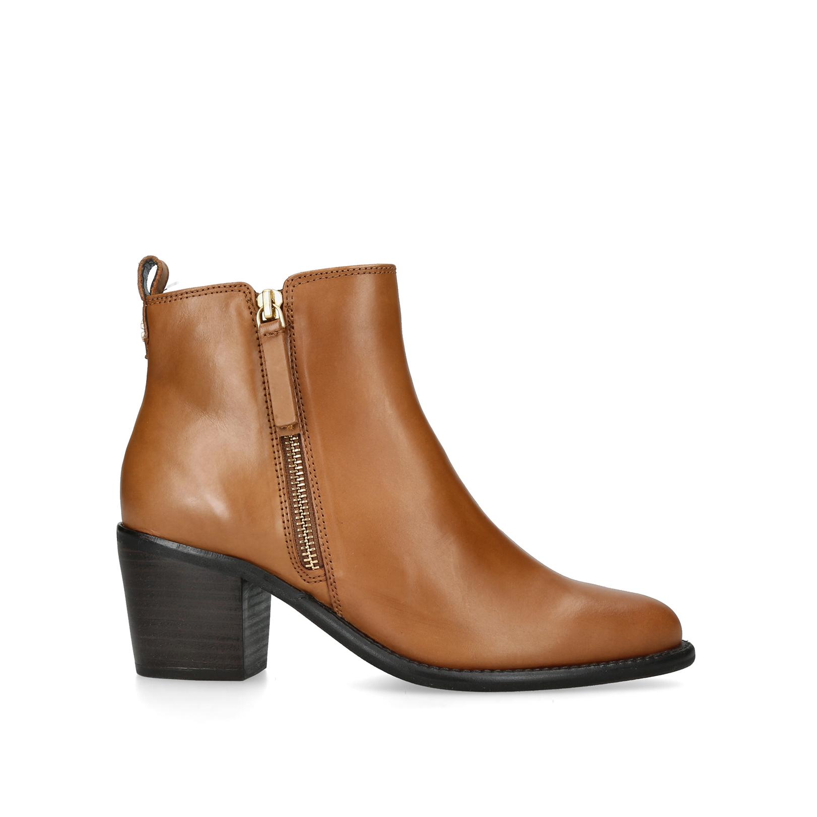 SILVER 2 CARVELA Ankle Boots