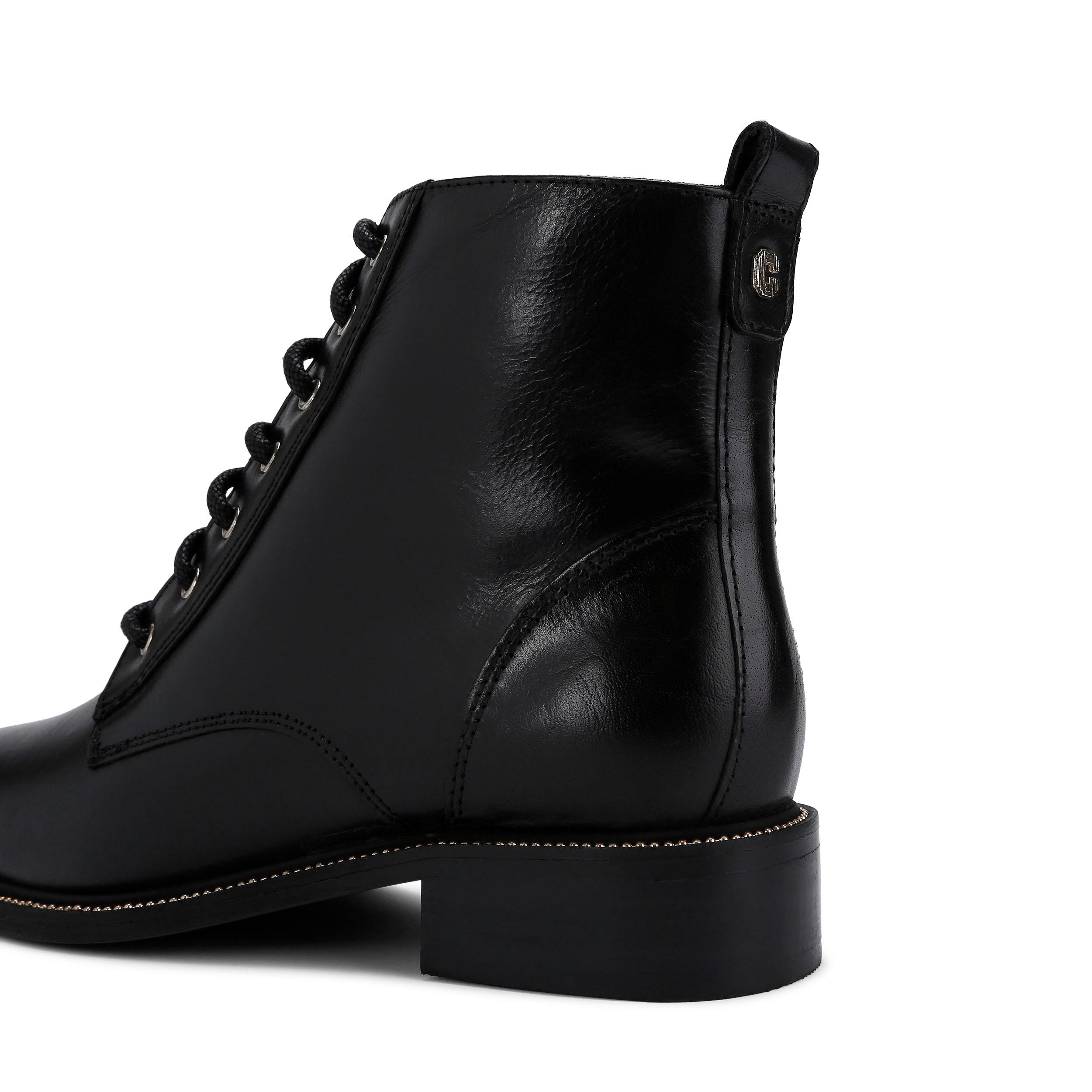 SPIKE CARVELA Ankle Boots