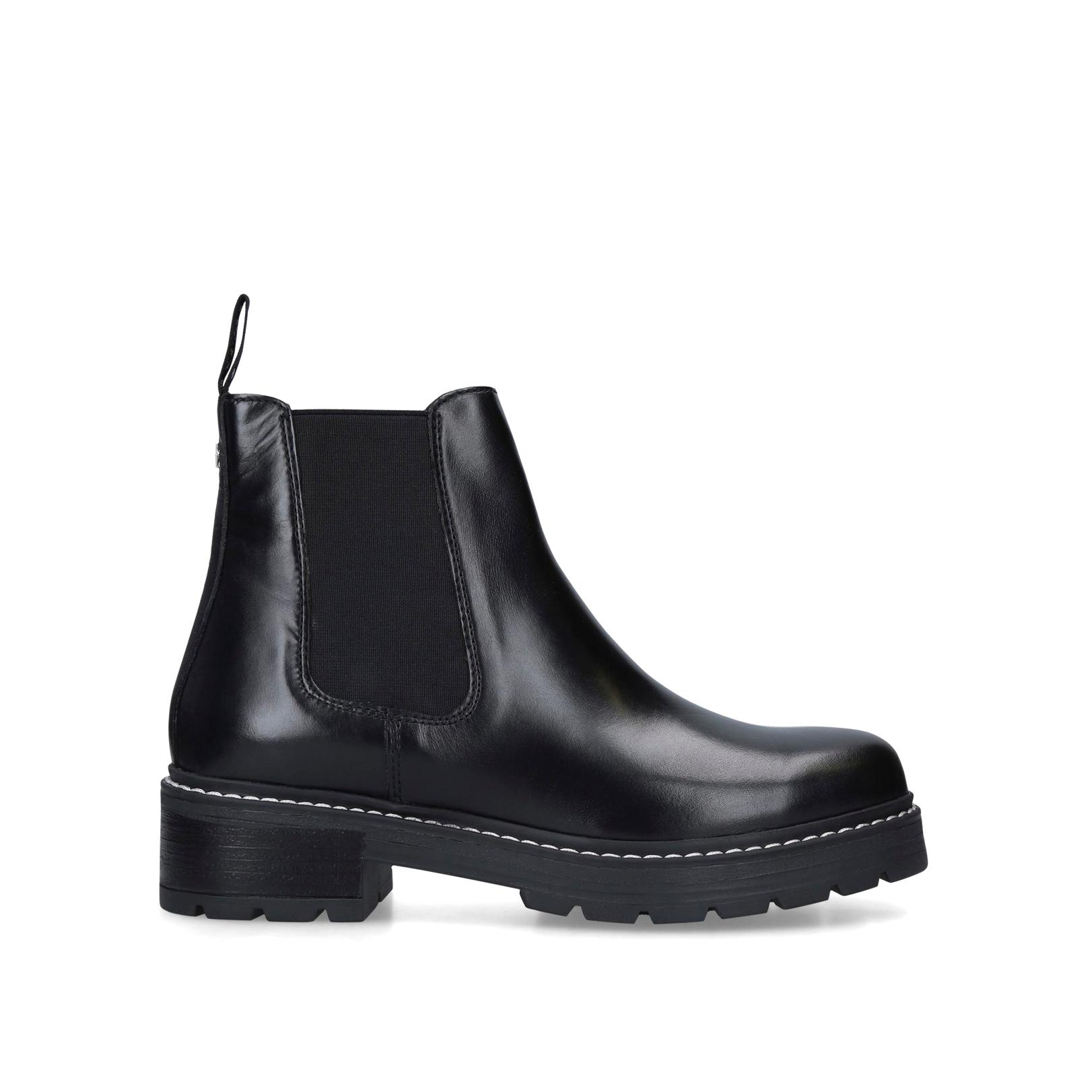 TAKEN CARVELA Ankle Boots