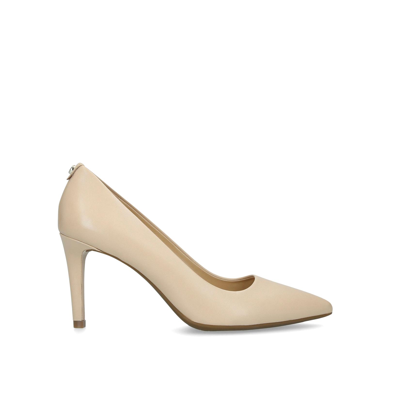 Dorothy pump store michael kors