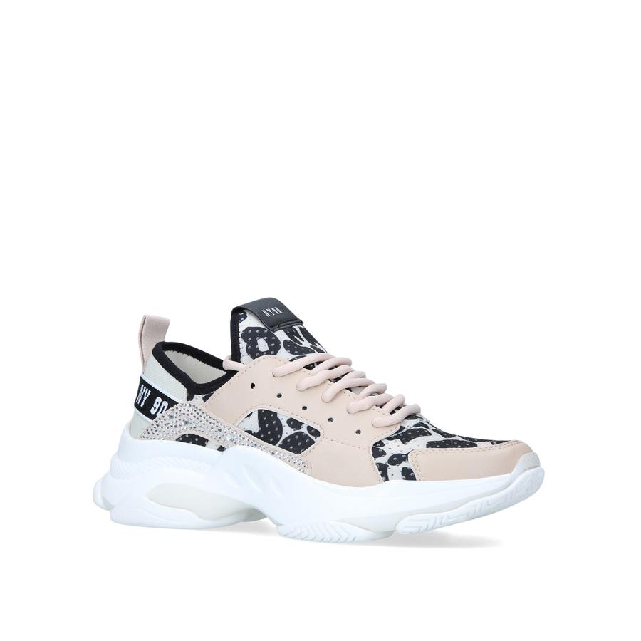 Steve madden ajax store