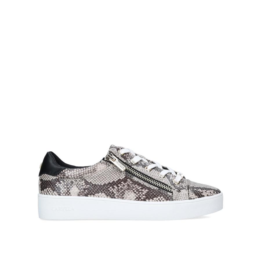 JAGGED CARVELA Sneakers