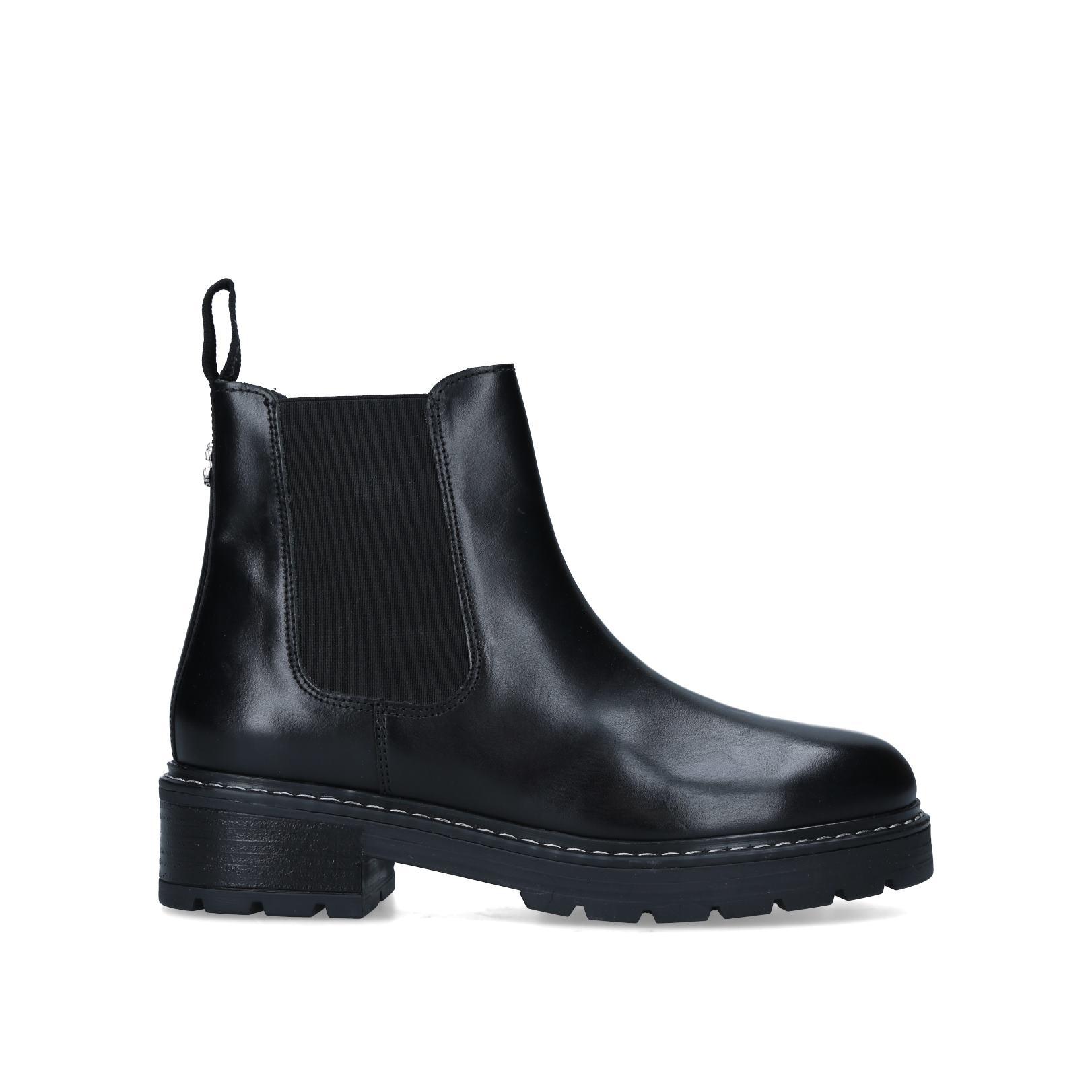 Carvela black chelsea top boots