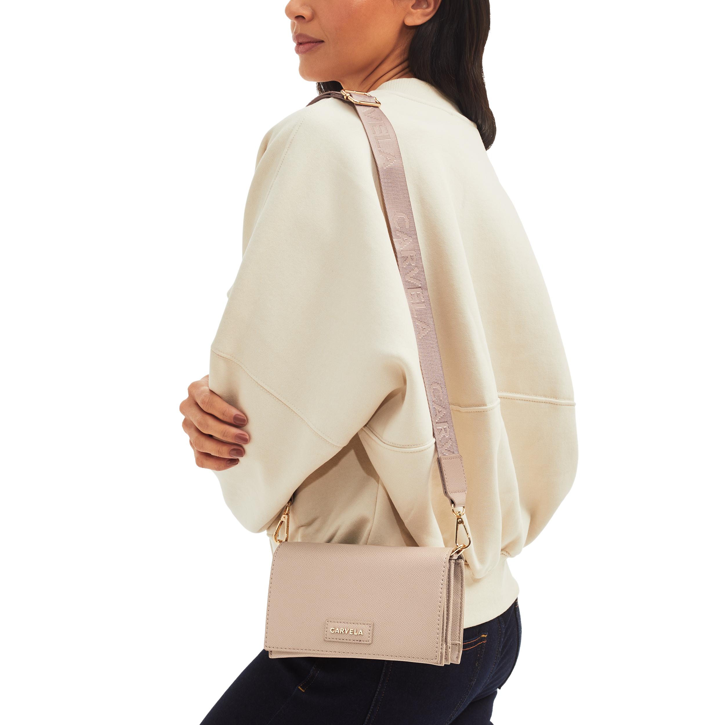 GLOSSY WALLET CARVELA HANDBAGS