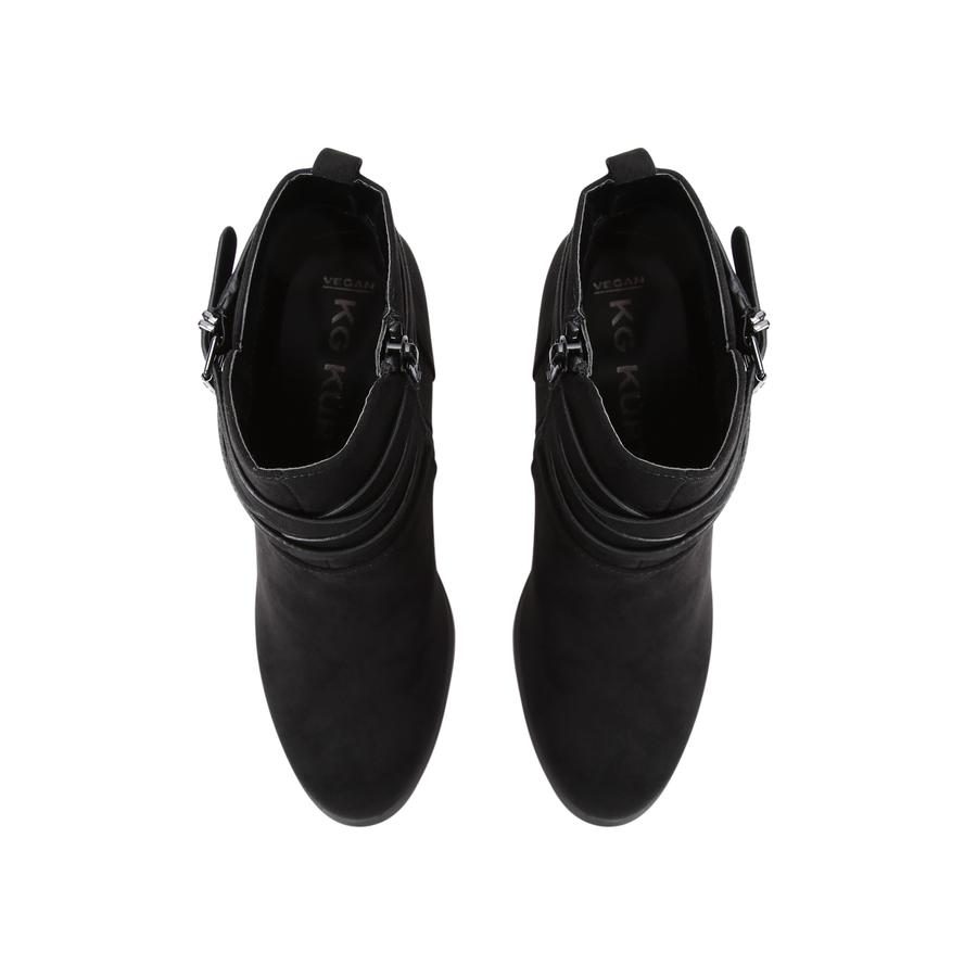 Kurt geiger spike boots 2025