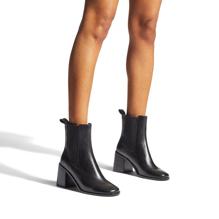 Carvela smart boots clearance