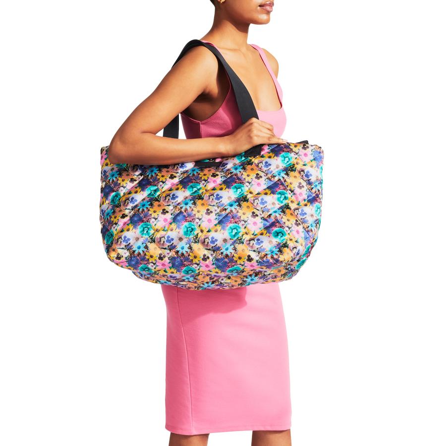 KGL NYLON TOTE KURT GEIGER LONDON DAY BAGS